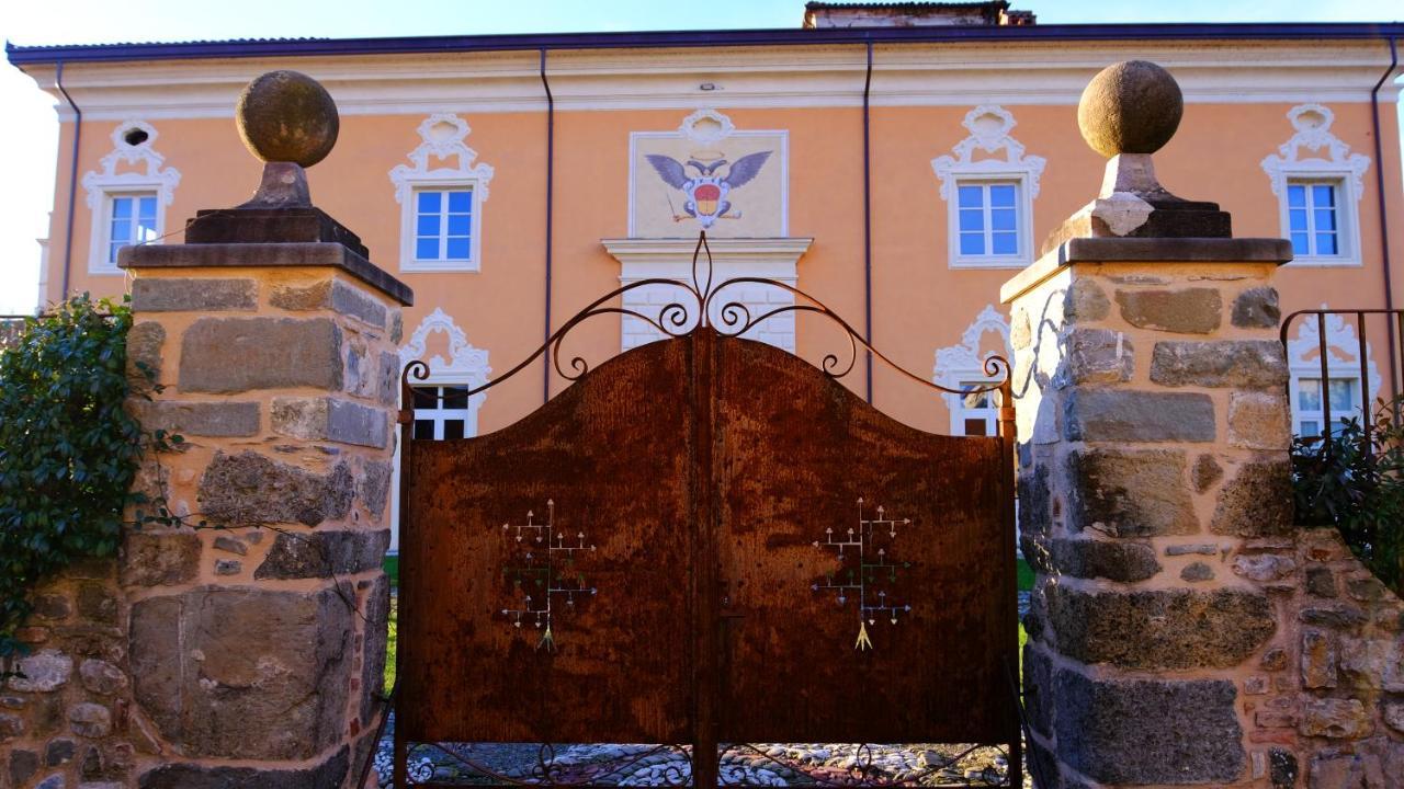 La Casina Dei Cuori Di Nonna Miglia Villa Pallerone Luaran gambar
