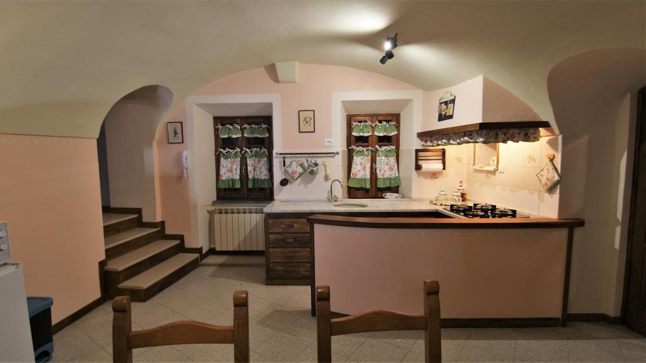 La Casina Dei Cuori Di Nonna Miglia Villa Pallerone Luaran gambar