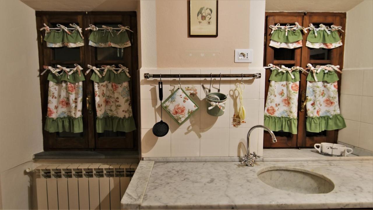 La Casina Dei Cuori Di Nonna Miglia Villa Pallerone Luaran gambar
