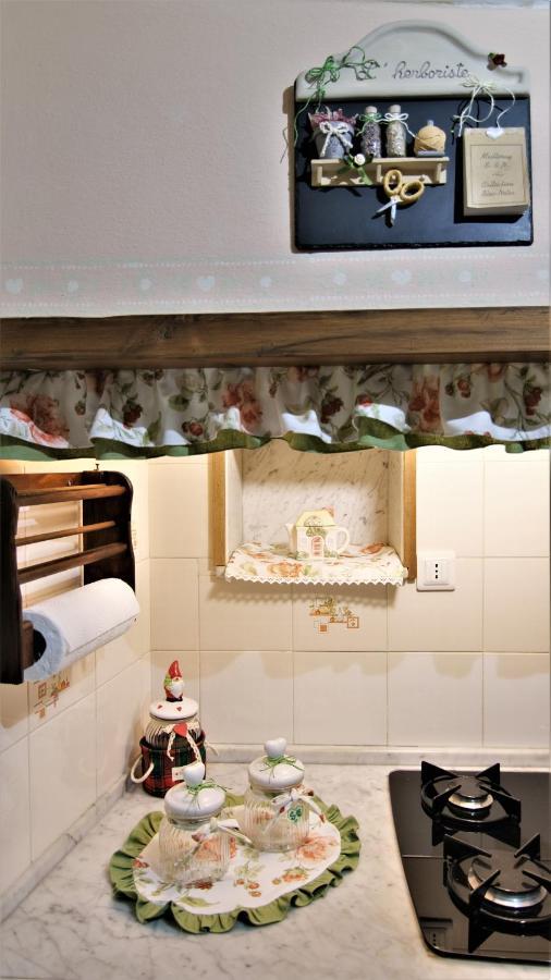 La Casina Dei Cuori Di Nonna Miglia Villa Pallerone Luaran gambar