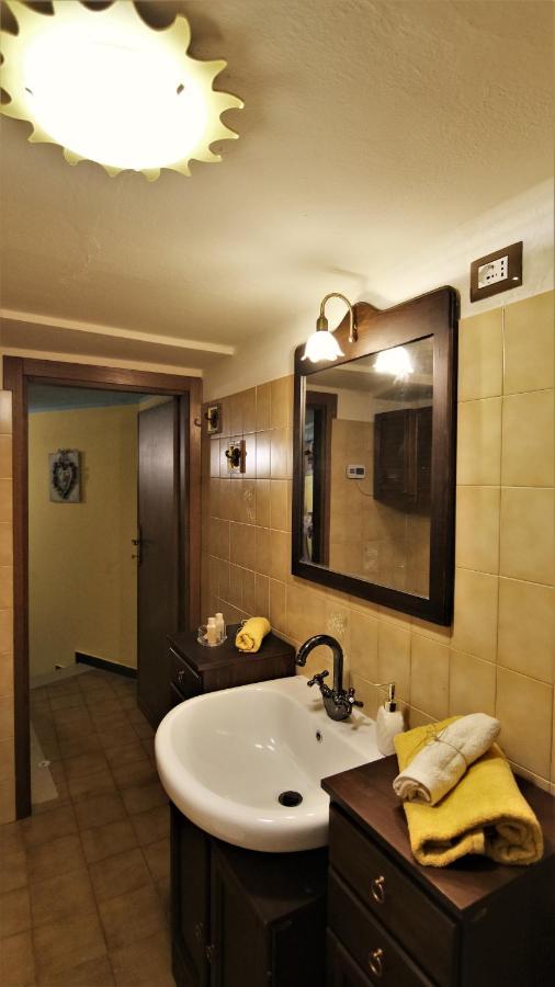 La Casina Dei Cuori Di Nonna Miglia Villa Pallerone Luaran gambar