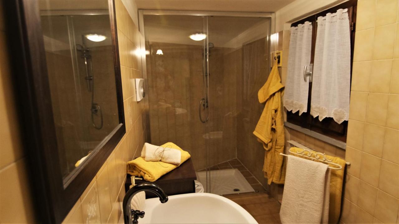 La Casina Dei Cuori Di Nonna Miglia Villa Pallerone Luaran gambar
